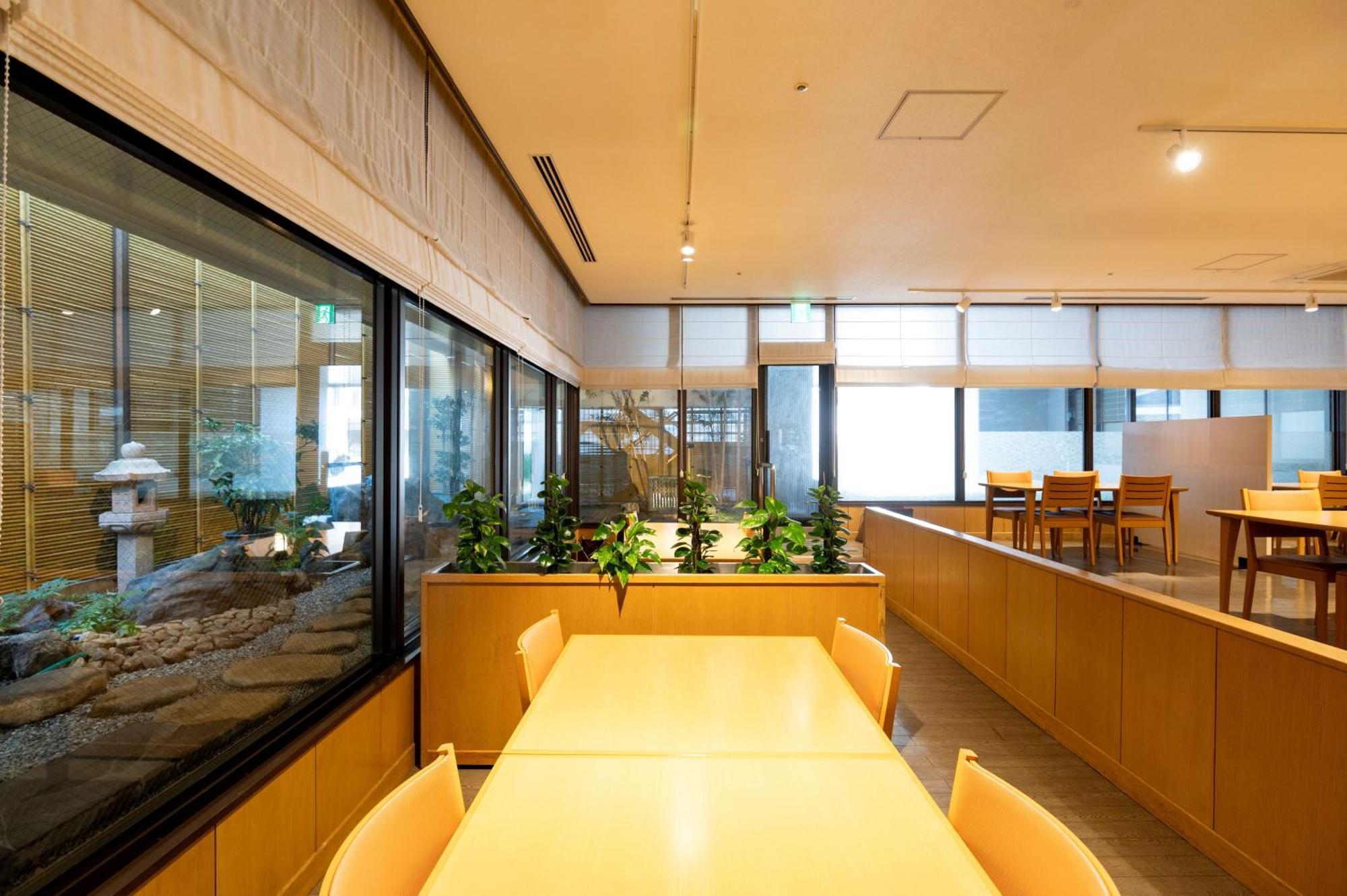 Onomichi Kokusai Hotel Esterno foto